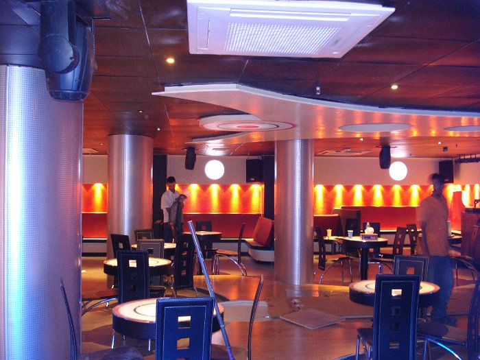 Restaurent Decor (3)